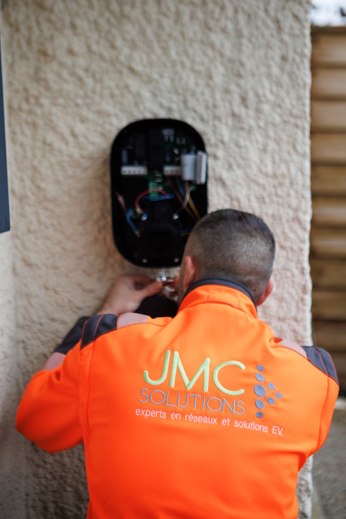 Installation de borne certifiée IRVE